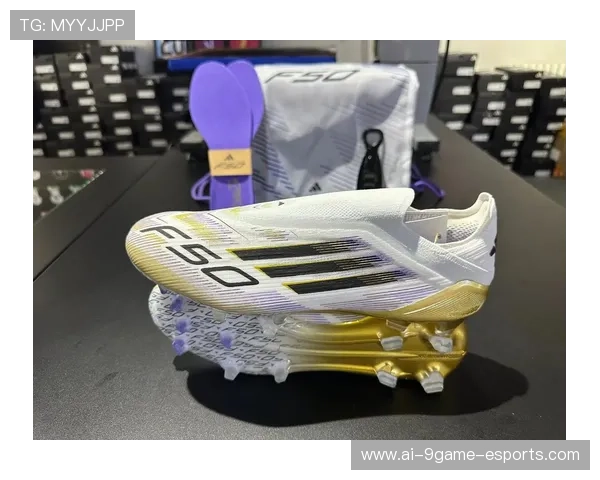 球星足球鞋印背后隐藏的故事与技术揭秘