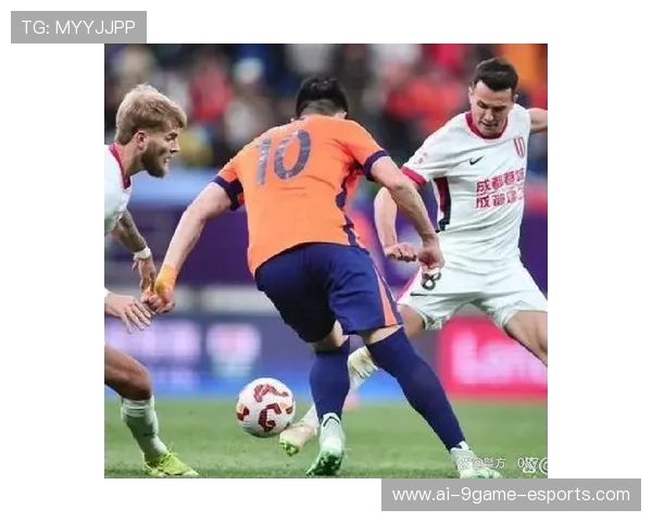 足球球星因突发咳嗽引关注健康状况引发球迷热议